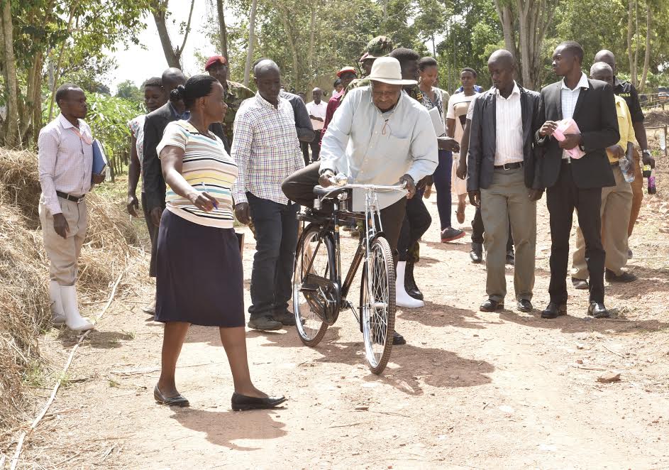 Museveni Blasts Bottle Irrigation Critics, Speaks Out on Gun Violence