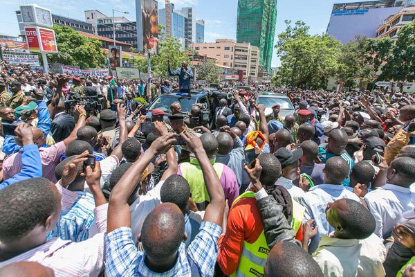 Kenyatta Warns Youths against Being Used to Stoke Election Violence