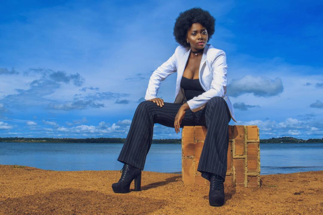 Momo Elizabeth Finally Releases Debut Single, “Ndibawuwo” – Listen Here!