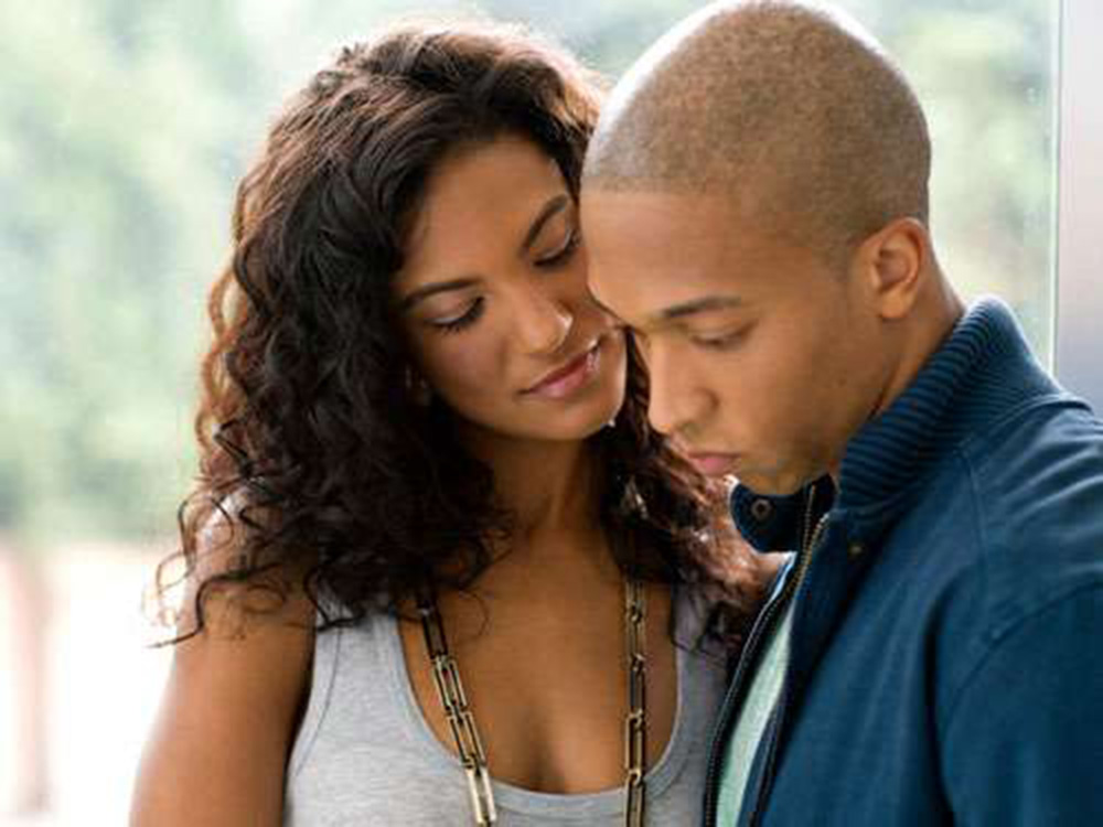 10 Ways to Know that Your Man is Cheating on You