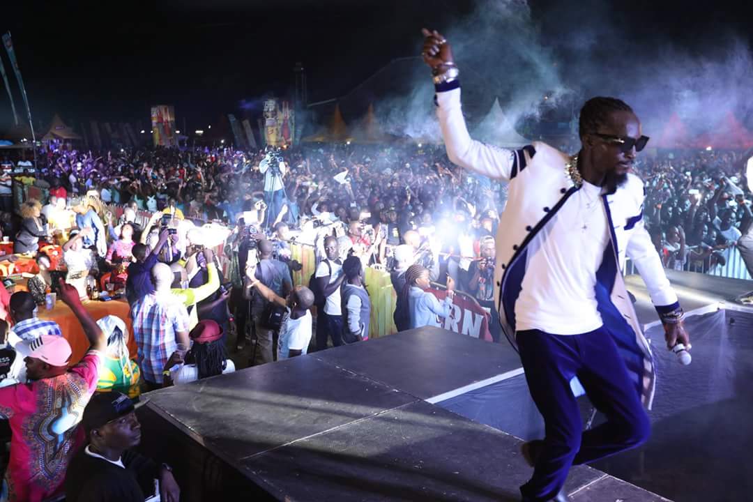 PHOTOS: Radio and Weasel Celebrate 10 Years in Music With Massive Concert -  TowerPostNews