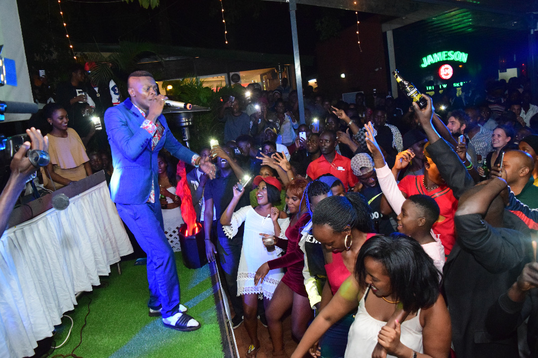 PHOTOS: Jose Chameleone Excites Revelers at “Champion” Video Premiere