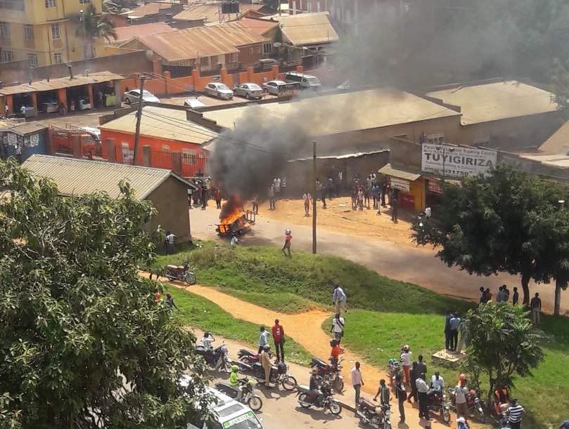 Bullets, Tear Gas Rock Kamwokya as Youths Protest Bobi Wine Arrest