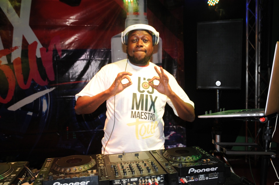 PHOTOS: Top Deejays Thrill Gulu Partygoers  