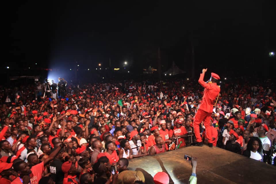 Multitudes Grace ‘Kyarenga’ Concert as Bobi Wine Hints on Running for President in 2021