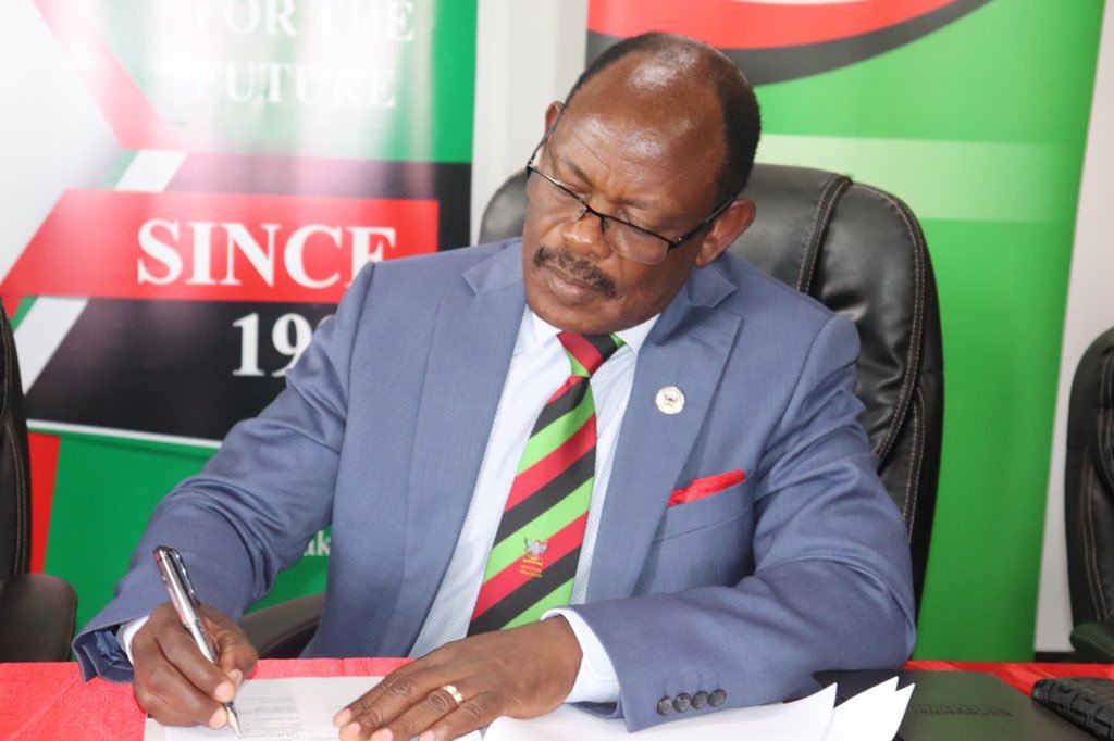 VC Nawangwe Suspends Makerere Guild Elections