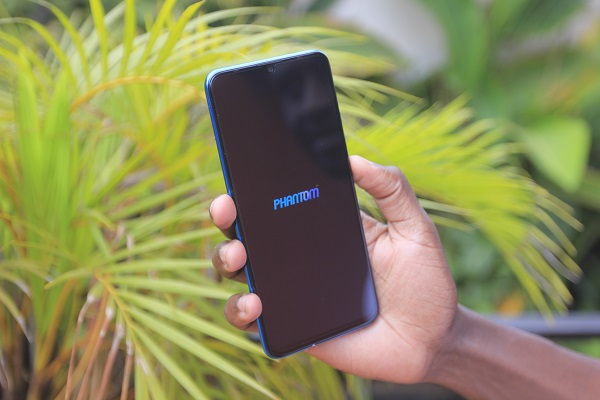 TECNO Mobile Launches Phantom 9 with In-Display Fingerprint in Uganda