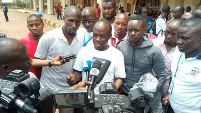 Journalists Vow Not to Cover Police Stories