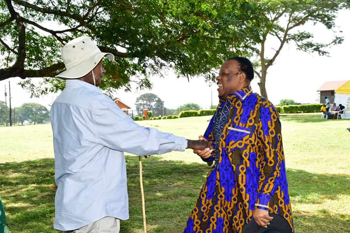 President Museveni, Kanda Bongo Man Meet
