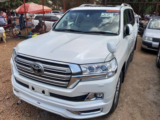 Eddy Kenzo Gifts Self With Brand New Shs 450M Land Cruiser V8