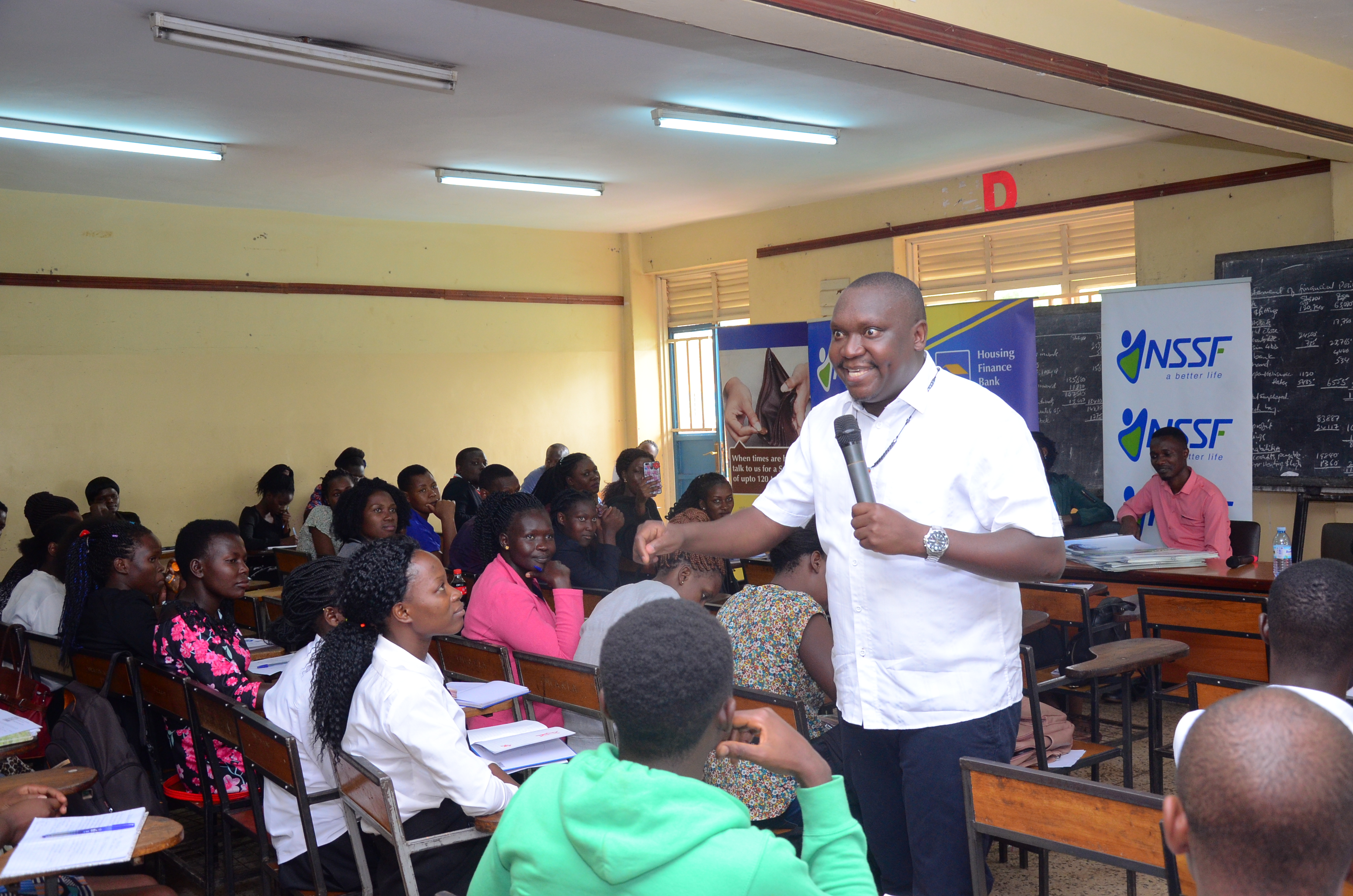 Comedian Salvado Preaches Entrepreneurship to Students