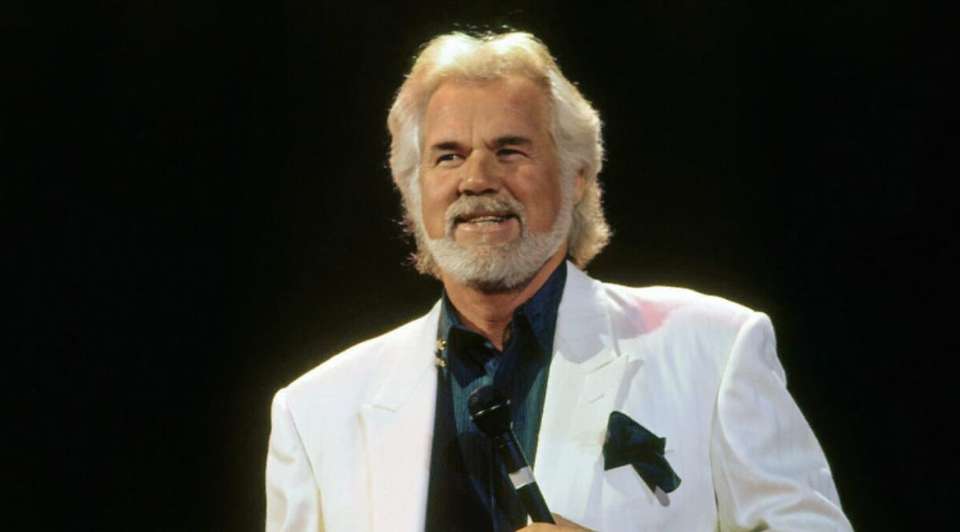 Country Music Legend Kenny Rogers Dies at 81