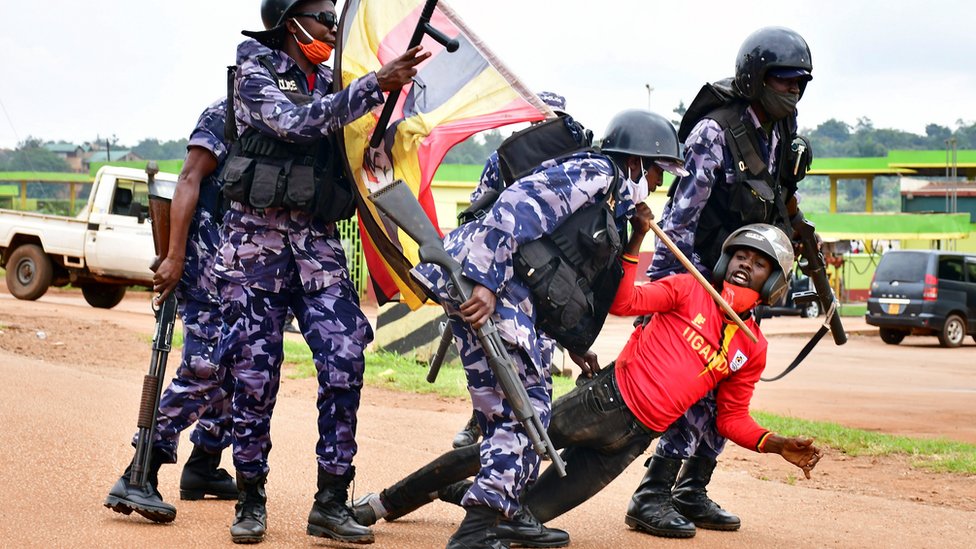 30 Killed, Over 100 Injured in Free Bobi Wine Protests