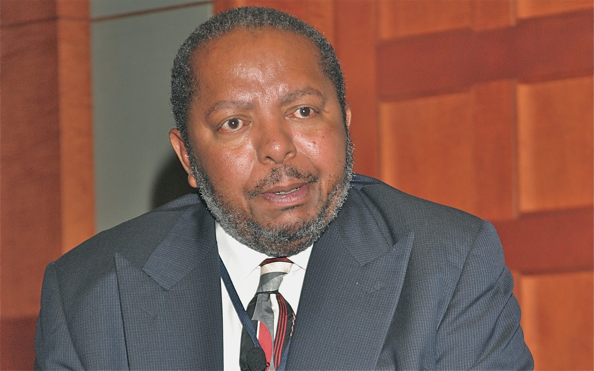 Museveni Extends Mutebile’s Term as BoU Governor by Five Years