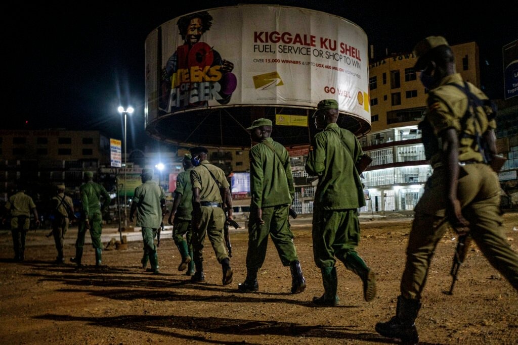 Public Warned as Police Resumes Operations to Enforce Night Curfew