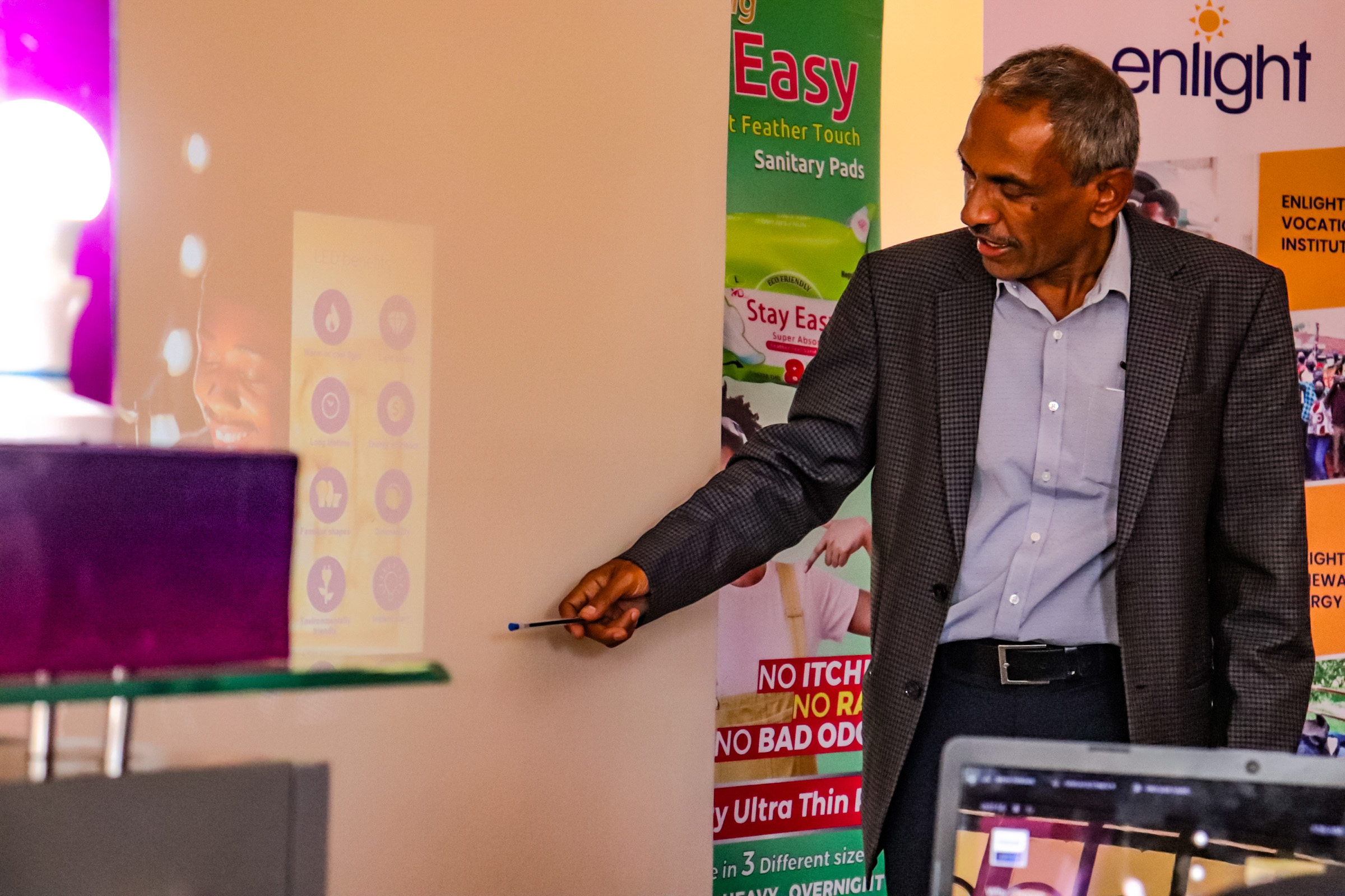 Enlight Institute Partners with Signify Foundation, Signify East Africa, ENVenture and RAA to Distribute Affordable Philips Lights to Rural Areas in Uganda