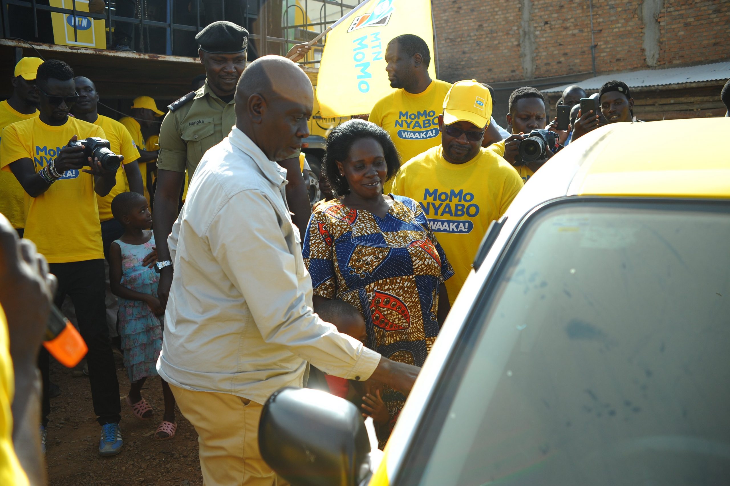 Excitement as First Winners Receive MTN’s MoMo Nyabo Waaka Toyota Succeed Cars