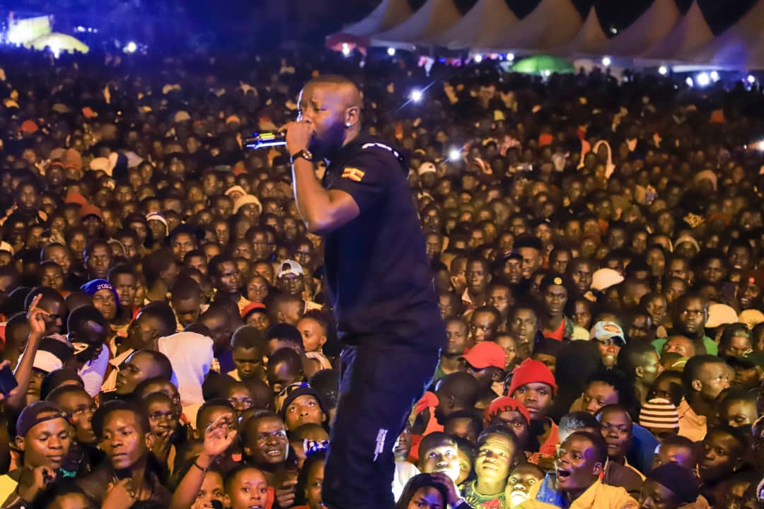 PHOTOS: Eddy Kenzo, Mesarch Semakula Light Up Purple Party Mbale Tour
