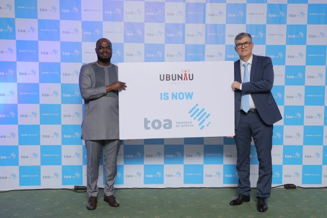 TOA Uganda CEO, Geoffrey Donnels Oketayot and CEO of TOA - Stephane Beuvelet Unveiling the new identity of Ubuntu Towers (1)