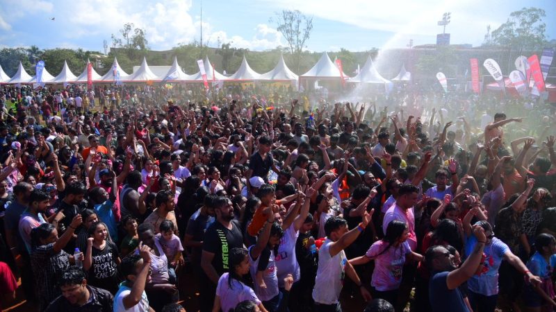 Thousands Throng Plascon Sponsored Holi Festival 2024