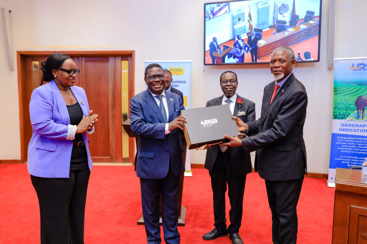 Minister Mao advocates for Mediation to Accelerate Business Processes