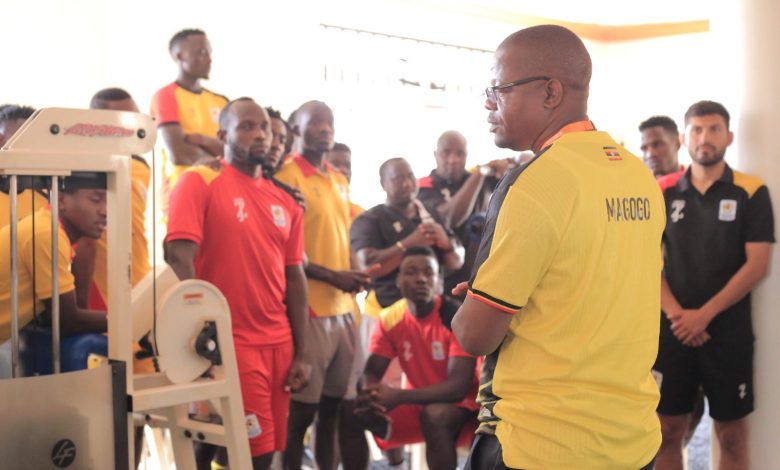 Museveni Delivers Shs2.4 Billion Pledge to Uganda Cranes CHAN Players