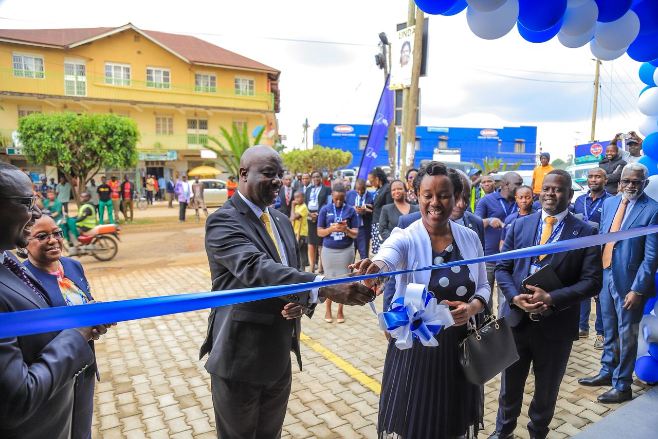 dfcu Bank Expands Footprint in Western Uganda with Grand Opening of Fort Portal Branch