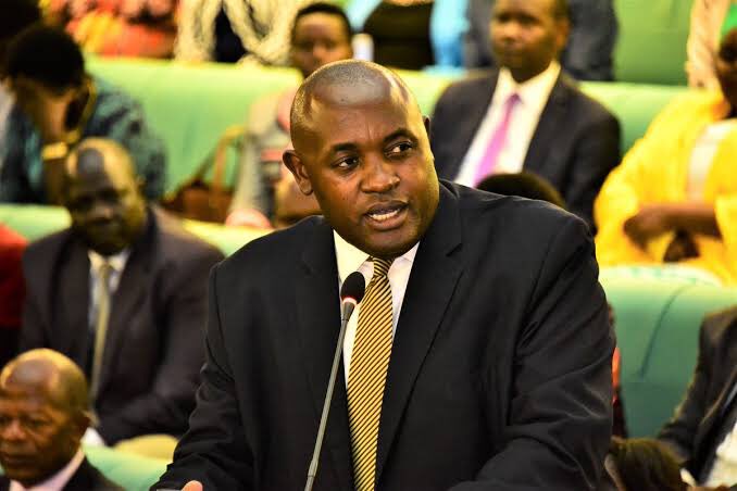 Chris Baryomunsi: “Opposition will come to parliament for breakfast, lunch, & allowances.”